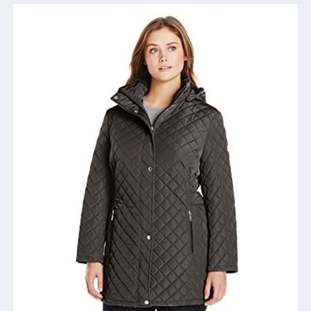 Low Start NWT Liz Claiborne Quilted Jacket